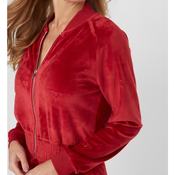 Guess red velour cropped zip up - Picture 5 of 6